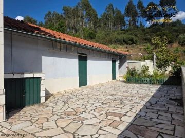 Moradia T5 para Venda em Cernache do Bonjardim, Nesperal e Palhais