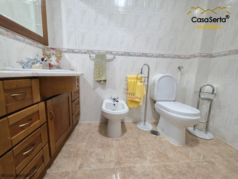 Moradia T5 para Venda em Cernache do Bonjardim, Nesperal e Palhais Foto 17