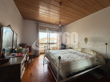 Apartamento T3 para Venda em Anta e Guetim