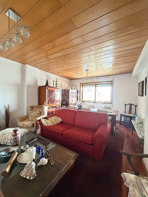 Apartamento T3 para Venda em Anta e Guetim