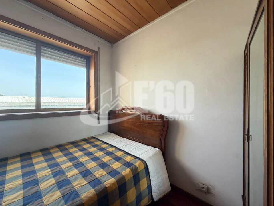 Apartamento T3 para Venda em Anta e Guetim Foto 14