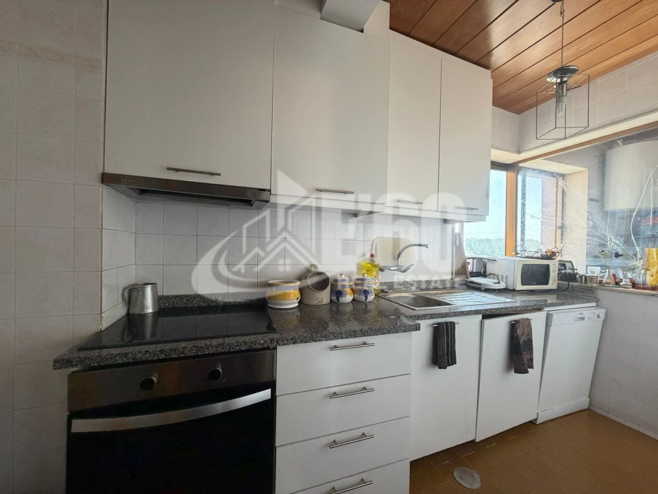 Apartamento T3 para Venda em Anta e Guetim Foto 10