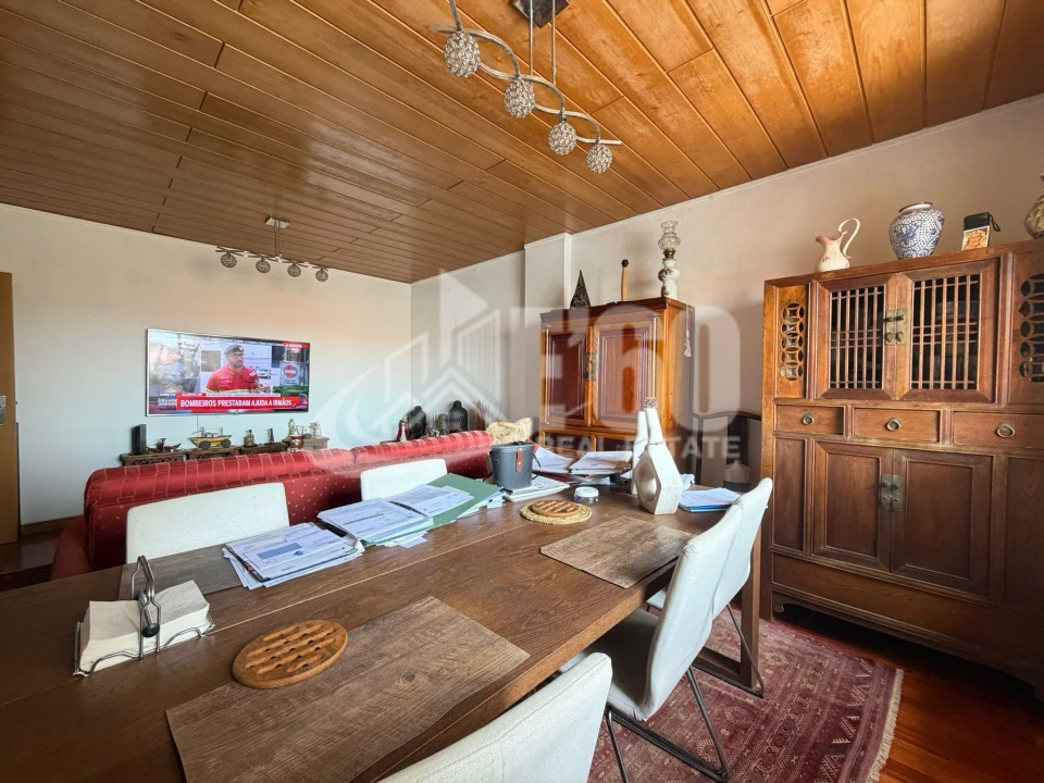 Apartamento T3 para Venda em Anta e Guetim Foto 2
