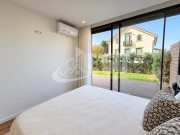 Apartamento T1 para Venda em Arcozelo