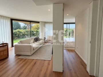 Apartamento T1 para Venda em Arcozelo