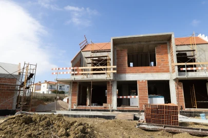 Moradia T4 para Venda em São João das Lampas e Terrugem