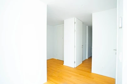 Apartamento T4 para Venda em Póvoa de Santa Iria e Forte da Casa