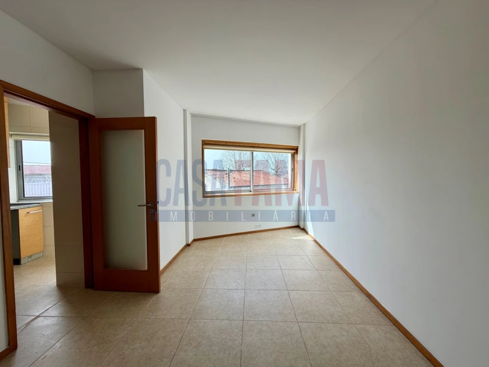 Apartamento T2 para Venda em Ribeirão Foto 7