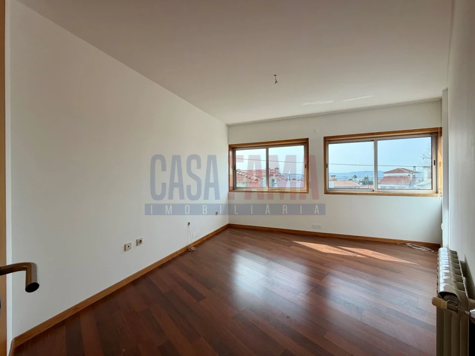 Apartamento T2 para Venda em Ribeirão Foto 9
