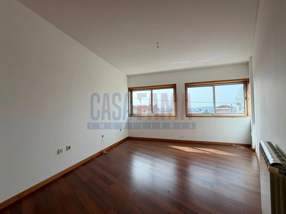 Apartamento T2 para Venda em Ribeirão Foto 11
