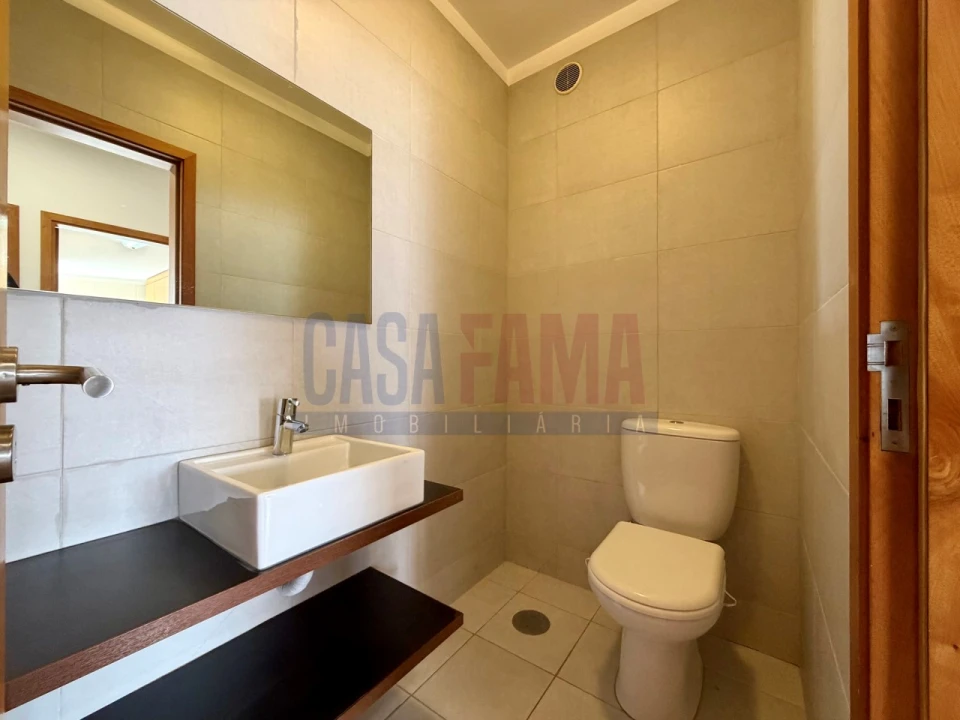 Apartamento T2 para Venda em Ribeirão Foto 14
