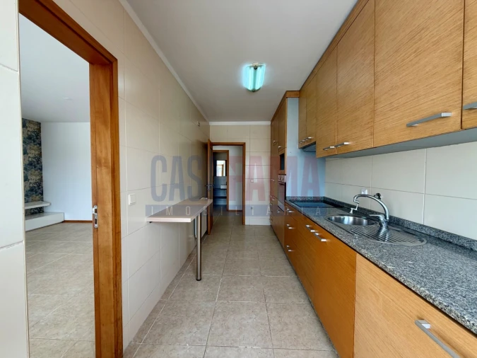 Apartamento T2 para Venda em Ribeirão Foto 3