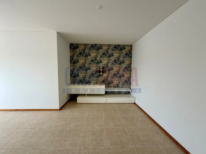 Apartamento T2 para Venda em Ribeirão Foto 5
