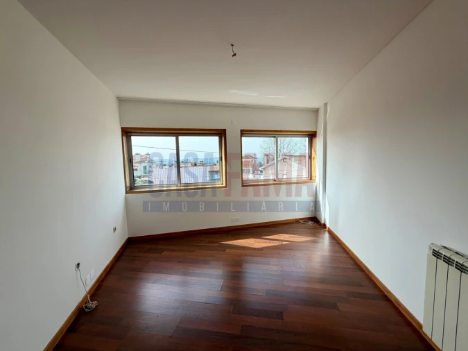 Apartamento T2 para Venda em Ribeirão Foto 13