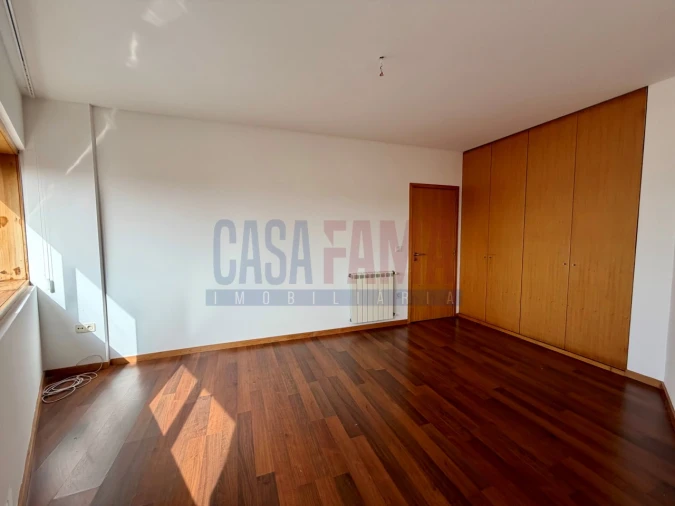 Apartamento T2 para Venda em Ribeirão Foto 17