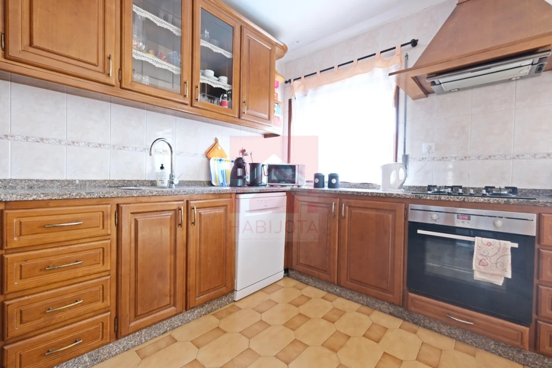 Moradia T4 para Venda em Valongo Foto 7