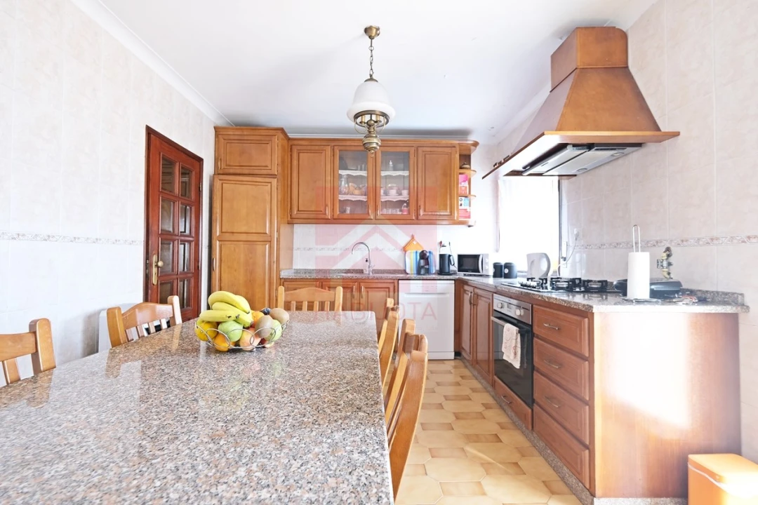 Moradia T4 para Venda em Valongo Foto 6