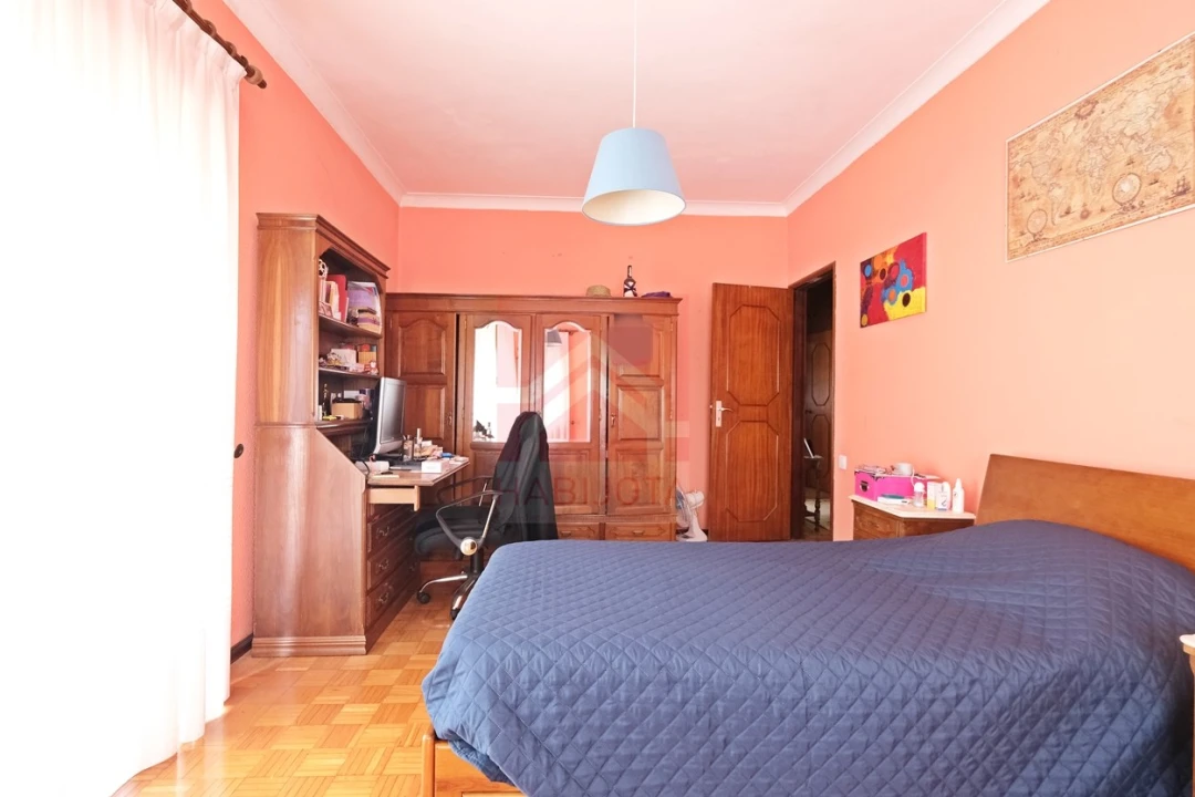 Moradia T4 para Venda em Valongo Foto 20