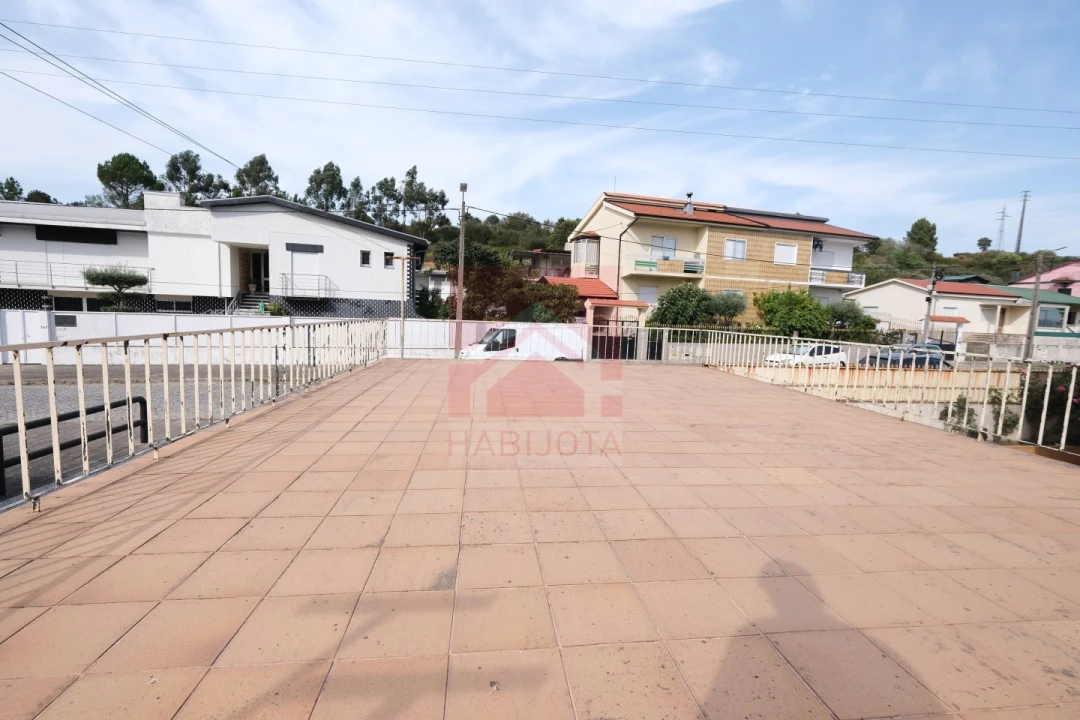 Moradia T4 para Venda em Valongo Foto 34