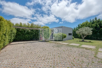 Moradia T3 para Venda em Santa Maria e São Miguel, São Martinho, São Pedro Penaferrim