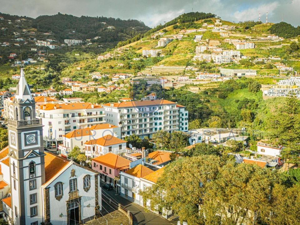 Loja para Venda em Caniço Foto 9