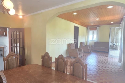 Moradia T5 para Venda em Anais