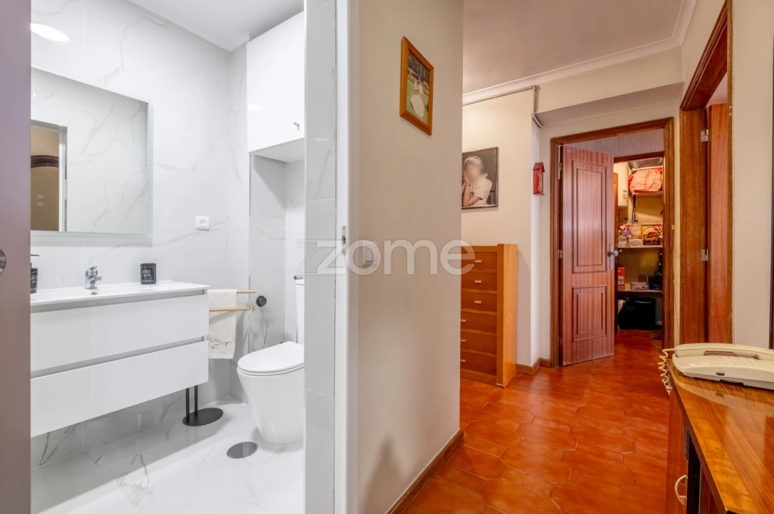 Apartamento T2 para Venda em São Mamede de Infesta e Senhora da Hora Foto 16