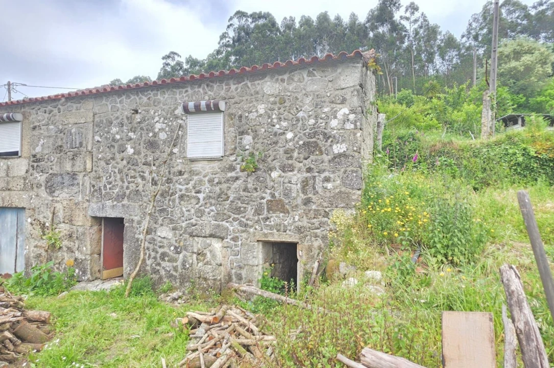 Moradia T2 para Venda em Ribeira do Neiva Foto 1