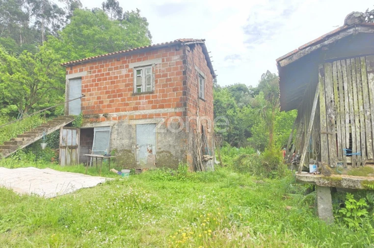 Moradia T2 para Venda em Ribeira do Neiva Foto 4