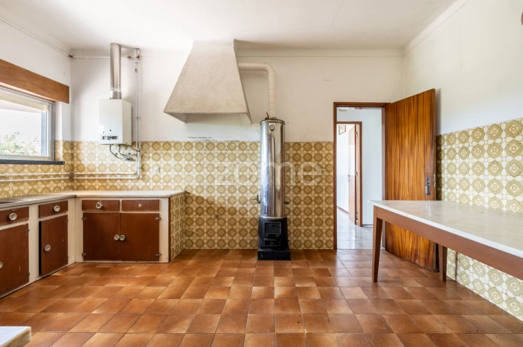 Moradia T3 para Venda em Marrazes e Barosa Foto 9
