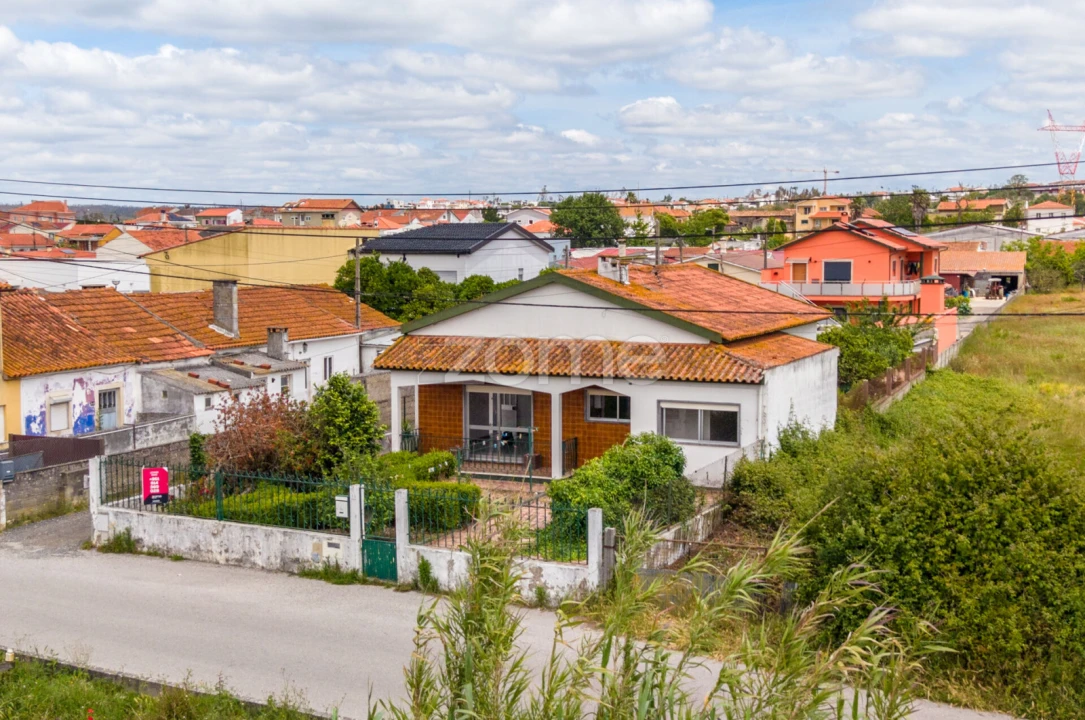 Moradia T3 para Venda em Marrazes e Barosa Foto 28