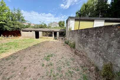 Moradia T4 para Venda em Lousã e Vilarinho