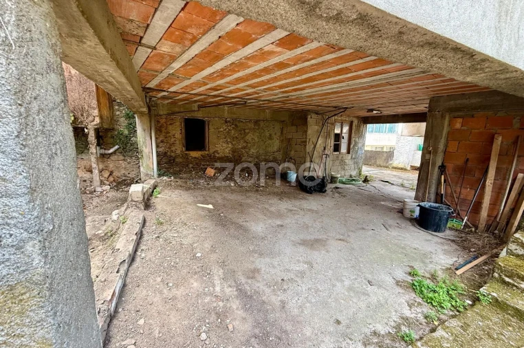 Moradia T4 para Venda em Lousã e Vilarinho Foto 14