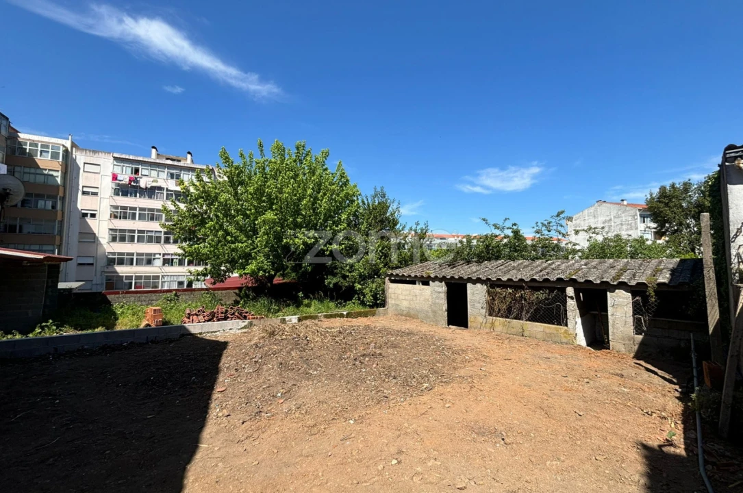Moradia T4 para Venda em Lousã e Vilarinho Foto 8