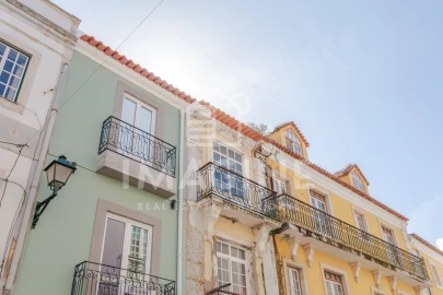 Loja para Arrendamento em União das Freguesias de Setúbal