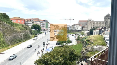Apartamento T2 para Venda em Cedofeita, Santo Ildefonso, Sé, Miragaia, São Nicolau e Vitória