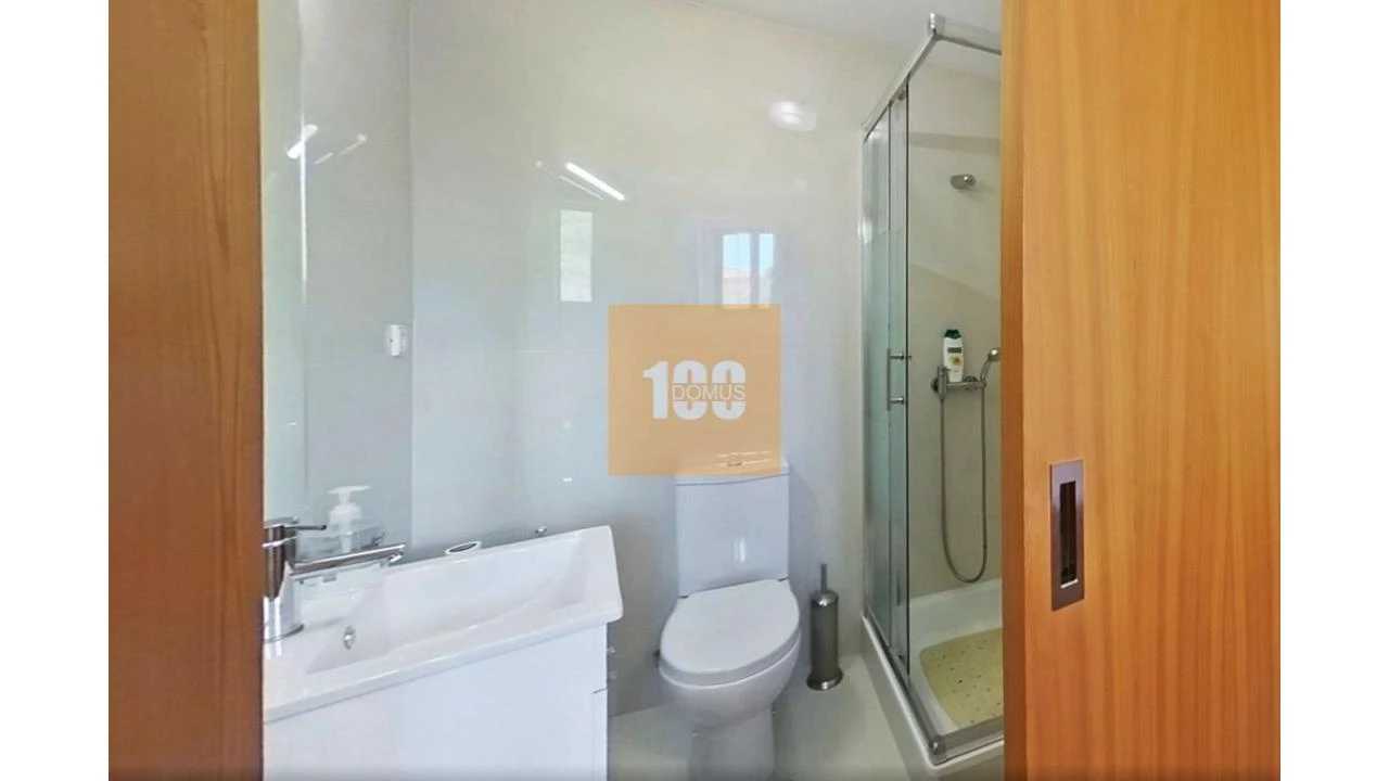 Apartamento T2 para Venda em Cedofeita, Santo Ildefonso, Sé, Miragaia, São Nicolau e Vitória Foto 19