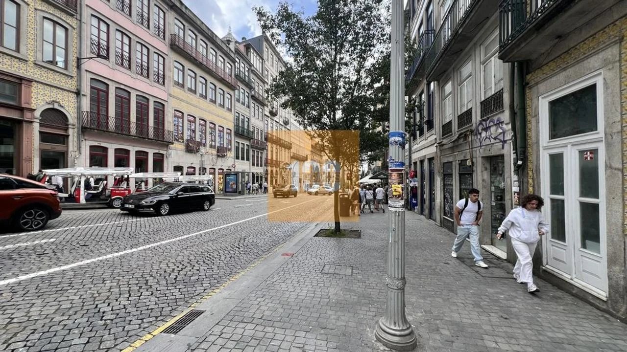 Apartamento T2 para Venda em Cedofeita, Santo Ildefonso, Sé, Miragaia, São Nicolau e Vitória Foto 31