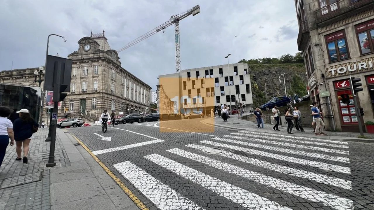 Apartamento T2 para Venda em Cedofeita, Santo Ildefonso, Sé, Miragaia, São Nicolau e Vitória Foto 33