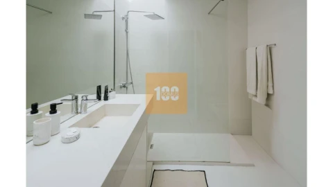Apartamento T3 para Venda em Aldoar, Foz do Douro e Nevogilde