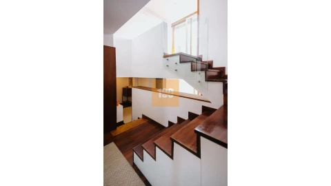 Apartamento T3 para Venda em Aldoar, Foz do Douro e Nevogilde