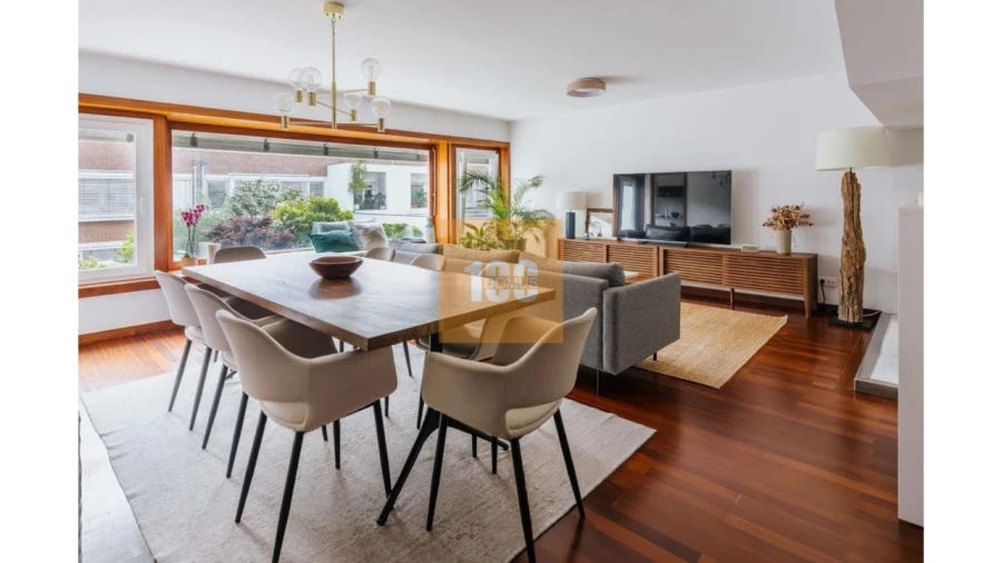 Apartamento T3 para Venda em Aldoar, Foz do Douro e Nevogilde Foto 2