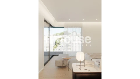 Apartamento T4 para Venda em Penafiel