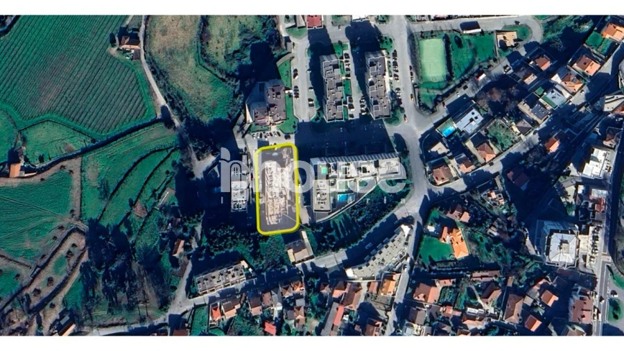 Apartamento T4 para Venda em Penafiel Foto 30