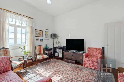 Moradia T4 para Venda em Funchal (Santa Maria Maior)