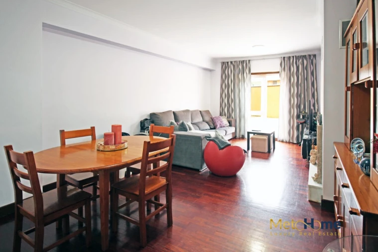Apartamento T2 para Venda em Rio Tinto Foto 18