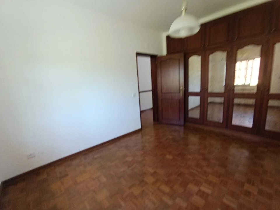 Moradia T6 para Venda em Marvila, Ribeira Santarém, São Salvador, São Nicolau Foto 24
