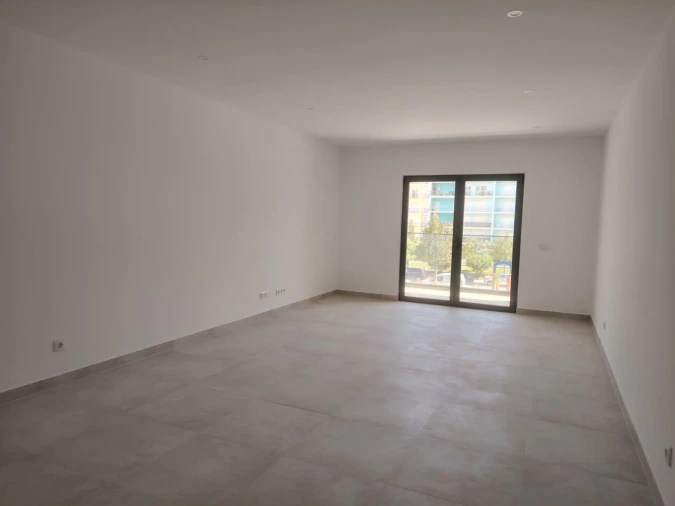 Apartamento T2 para Venda em Silves Foto 4