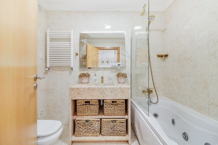 Apartamento T1 para Venda em Venteira Foto 10