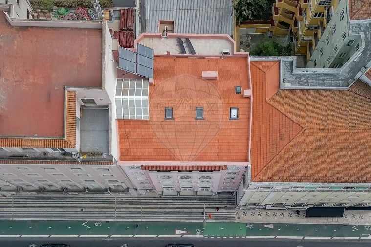 Apartamento T4 para Venda em Areeiro Foto 46
